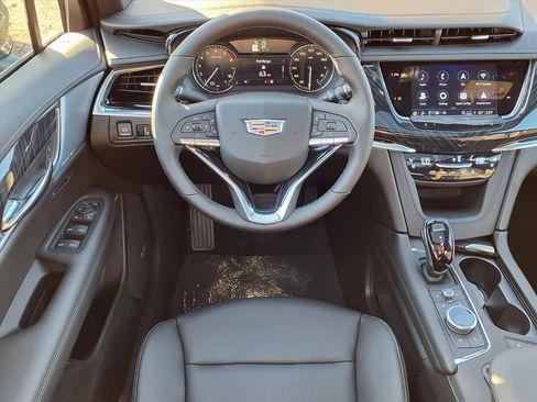 New 2025 Cadillac XT6 Premium Luxury w/ LPO, Floor Liner Package image 10