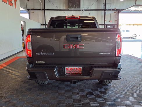 Used 2019 GMC Canyon Denali image 5