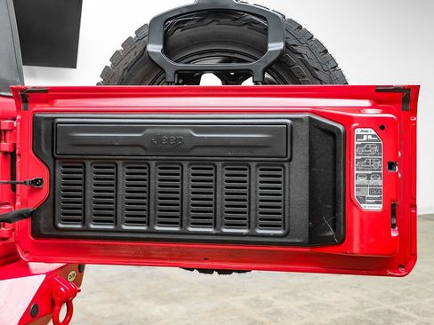 Used 2019 Jeep Wrangler Unlimited Rubicon AWD/4WD image 45