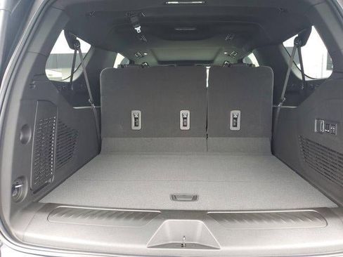 New 2026 GMC Yukon XL Elevation w/ Elevation Premium Package image 7