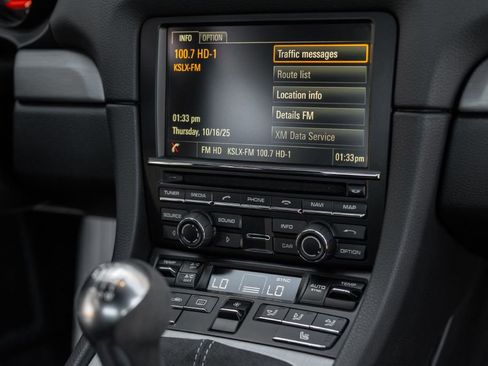 Used 2016 Porsche Cayman GT4 image 27