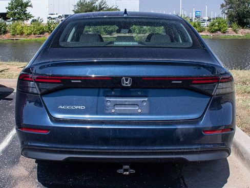 Used 2024 Honda Accord EX image 5