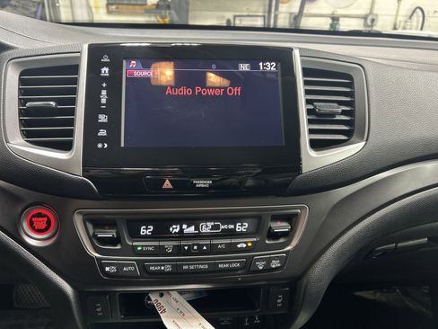 Used 2018 Honda Pilot EX-L image 12