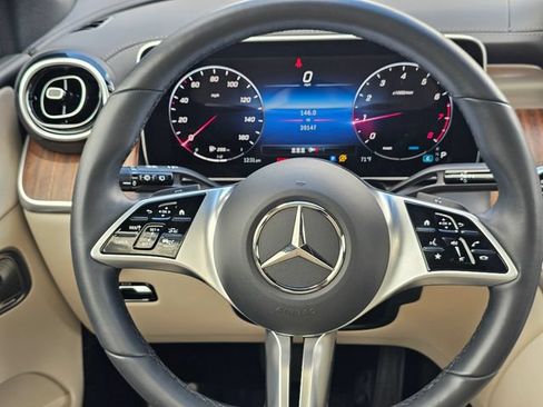 Certified 2023 Mercedes-Benz GLC 300 4MATIC image 31