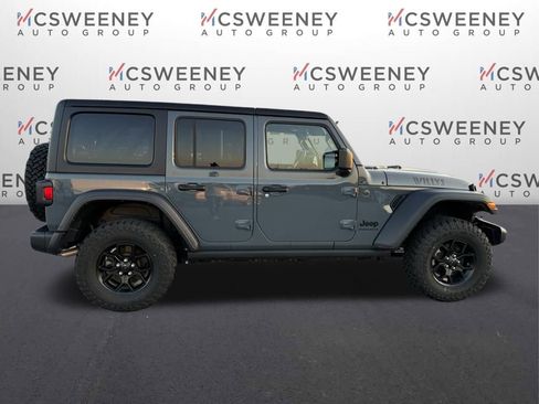 Used 2025 Jeep Wrangler Willys AWD/4WD image 6
