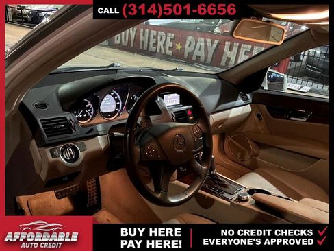 Used 2011 Mercedes-Benz C 300 4MATIC Sedan image 8