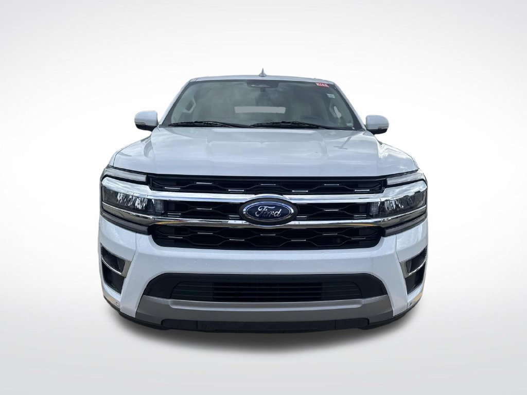Used 2024 Ford Expedition Max Limited RWD image 2