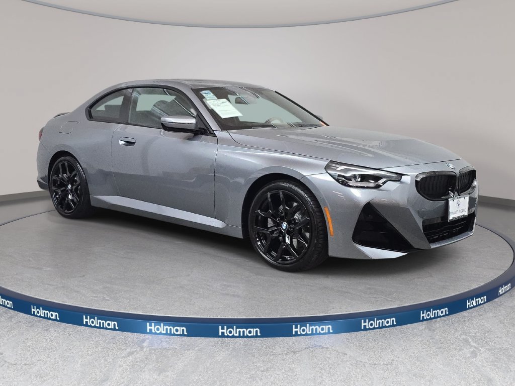 Used 2026 BMW 230i xDrive Coupe w/ M Sport Package AWD/4WD image 4