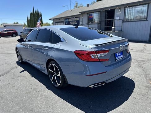 Used 2022 Honda Accord Sport image 4