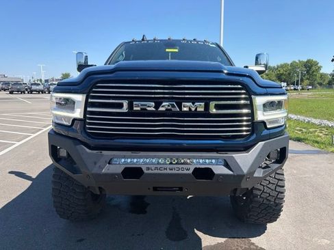 Used 2022 RAM 2500 Laramie AWD/4WD image 3