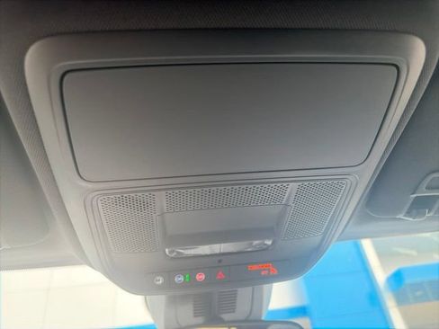 New 2027 GMC Terrain Elevation w/ LPO, Floor Liner Package FWD image 25