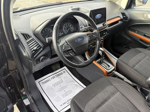 Used 2021 Ford EcoSport SE w/ SE Appearance Package image 9