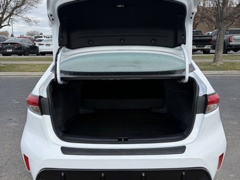 New 2026 Toyota Corolla SE image 10