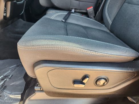 Used 2025 RAM 1500 Lone Star AWD/4WD image 25