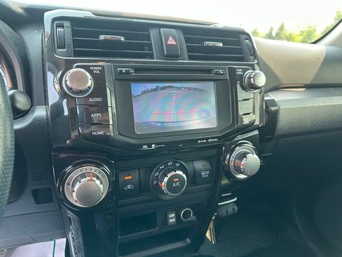 Used 2019 Toyota 4Runner TRD Pro AWD/4WD image 17
