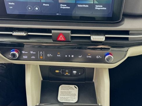 New 2026 Kia Sportage EX AWD/4WD image 18