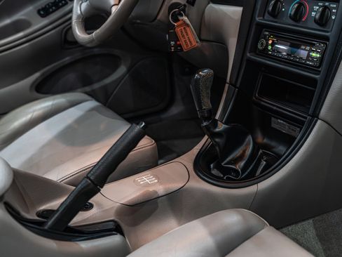 Used 1997 Ford Mustang Convertible image 24