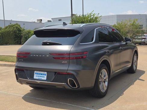 Used 2023 Genesis GV70 2.5T AWD/4WD image 5