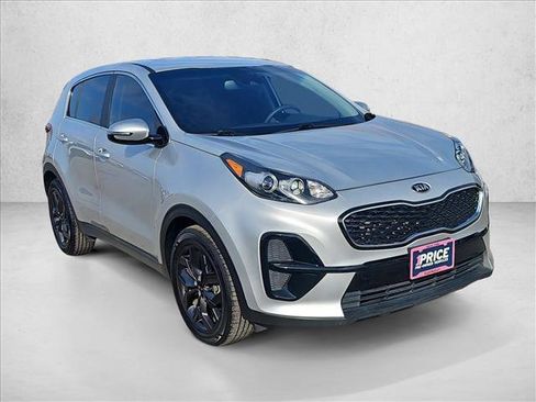 Used 2022 Kia Sportage LX w/ LX FWD Value Edition Package image 7