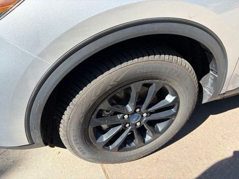 Certified 2020 Ford Escape SE Sport AWD/4WD image 10
