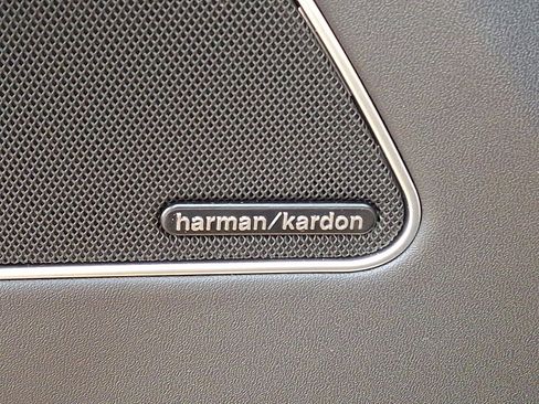 Used 2022 Maserati Levante Modena S image 28