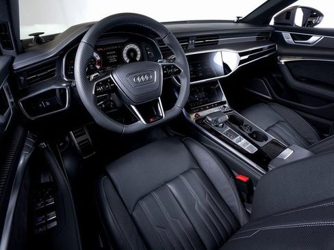 Used 2025 Audi RS 6 performance image 30