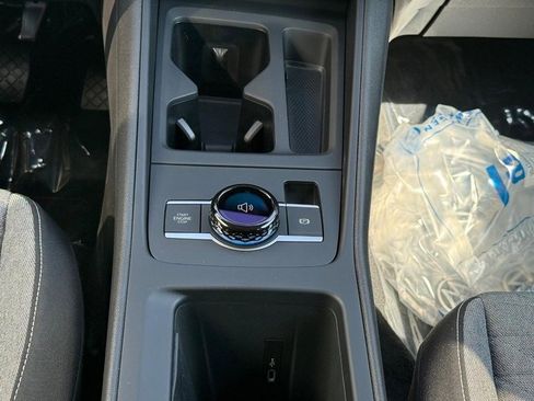 New 2025 Volkswagen Tiguan S image 6