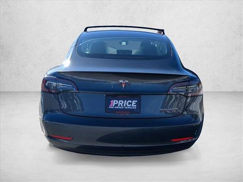 Used 2022 Tesla Model 3 Performance image 6