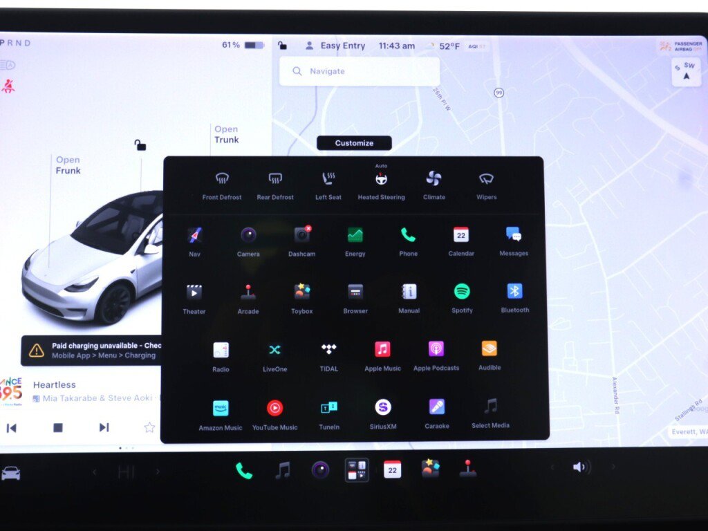 Used 2021 Tesla Model Y Long Range AWD/4WD image 19