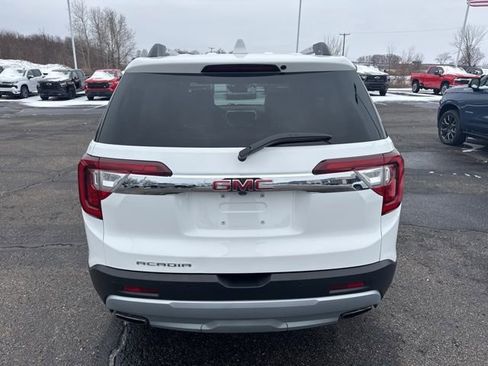 Used 2021 GMC Acadia SLT w/ LPO, Floor Liner Package image 4