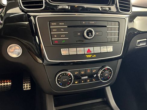 Used 2017 Mercedes-Benz GLE 350 image 24