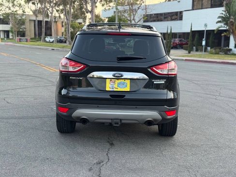 Used 2014 Ford Escape Titanium w/ Equipment Group 401A FWD image 5
