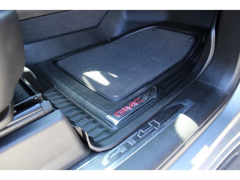 Used 2024 GMC Sierra 1500 AT4 w/ Technology Package AWD/4WD image 25