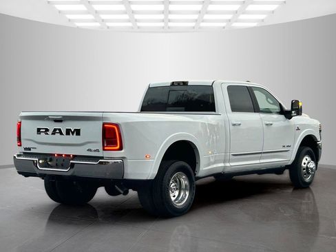 New 2026 RAM 3500 Limited image 7