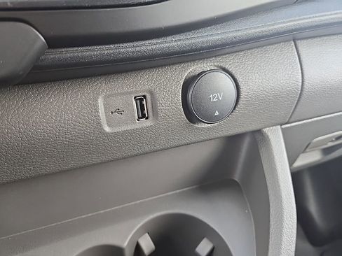New 2025 Ford Transit 250 Base image 18