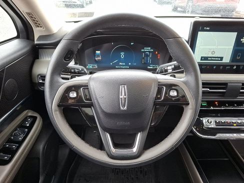 Used 2023 Lincoln Corsair AWD w/ Equipment Group 101A image 21