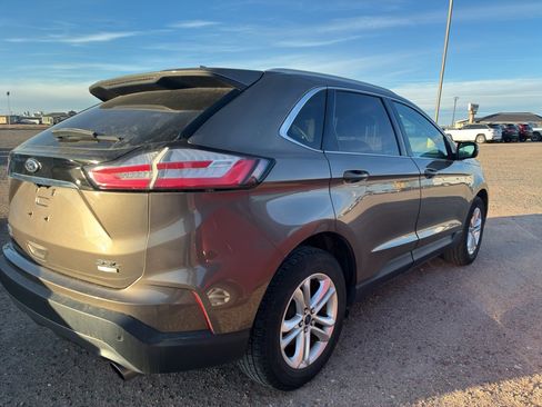 Used 2019 Ford Edge SEL w/ Equipment Group 201A image 5
