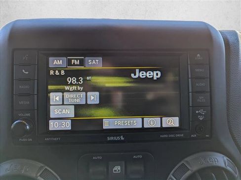 Used 2017 Jeep Wrangler Freedom Edition image 17