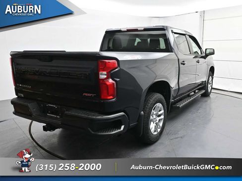 Used 2022 Chevrolet Silverado 1500 RST image 4