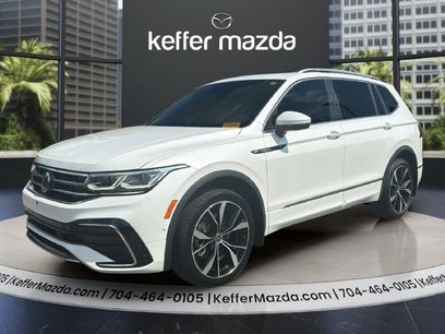 Used 2022 Volkswagen Tiguan SEL R-Line
