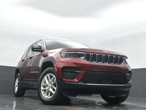 New 2026 Jeep Grand Cherokee Laredo image 29