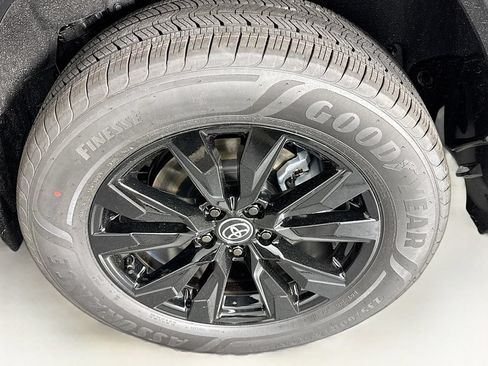 New 2026 Toyota RAV4 SE AWD/4WD image 30