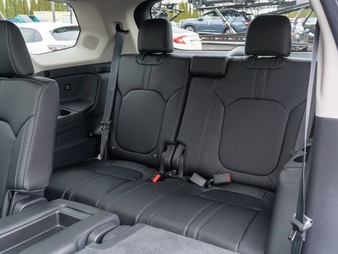 New 2026 Honda Pilot Touring image 12
