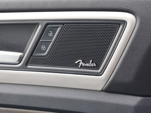 Used 2022 Volkswagen Atlas SEL Premium image 13