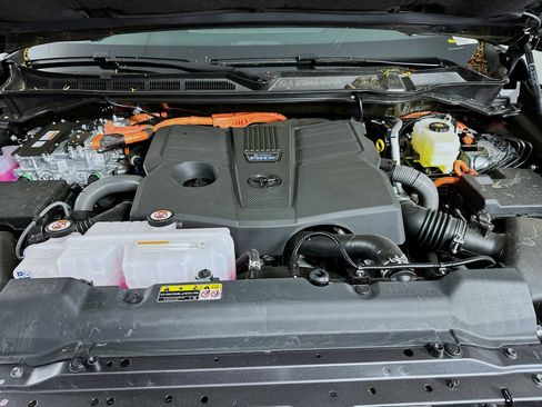 New 2026 Toyota Tundra TRD Pro AWD/4WD image 32