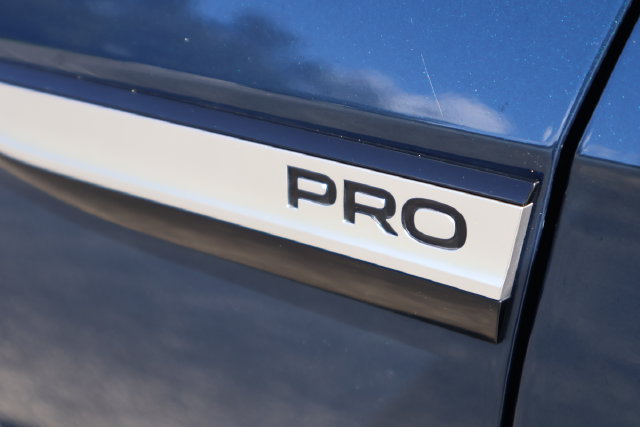 Certified 2023 Volkswagen ID.4 Pro RWD image 11