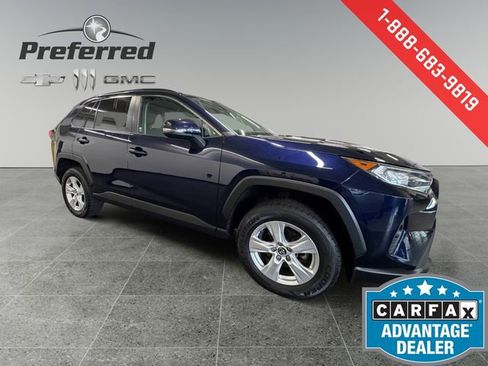 Used 2019 Toyota RAV4 XLE image 9
