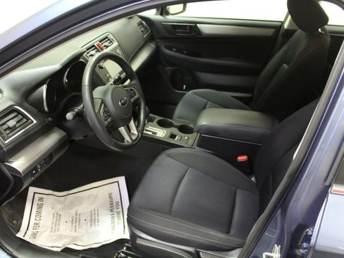 Used 2017 Subaru Legacy 2.5i w/ Alloy Wheel Package image 8