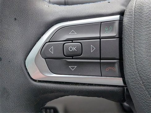 Used 2022 Jeep Compass Latitude w/ Sun and Sound Group image 22