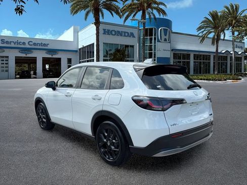 Used 2024 Honda HR-V Sport image 6